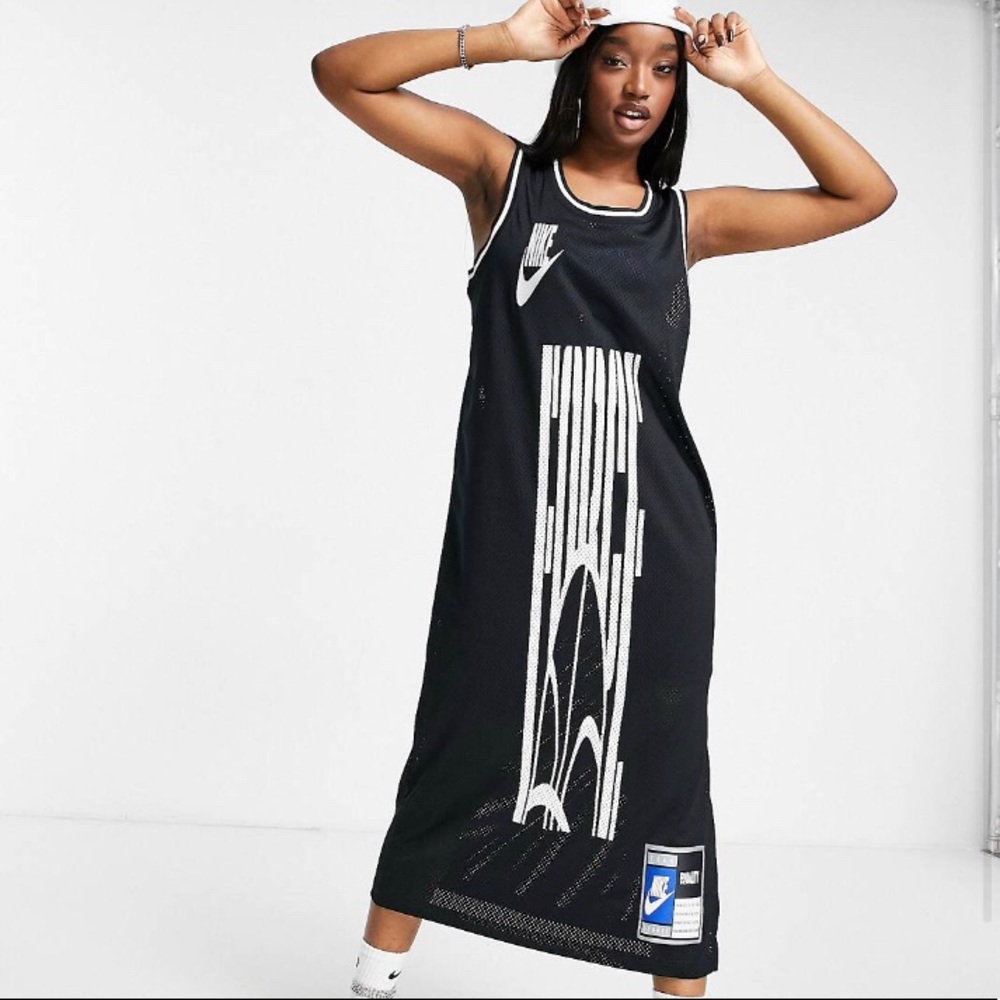 Nike Swingman Dress!